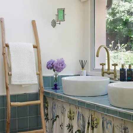 Villa Relais La Foleia - Luxury With Private Veruno