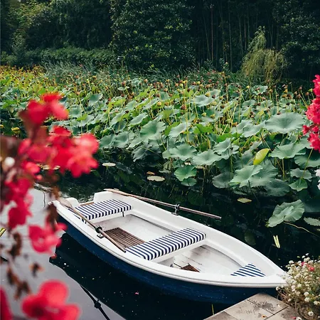 Relais La Foleia - Luxury With Private Villa Veruno