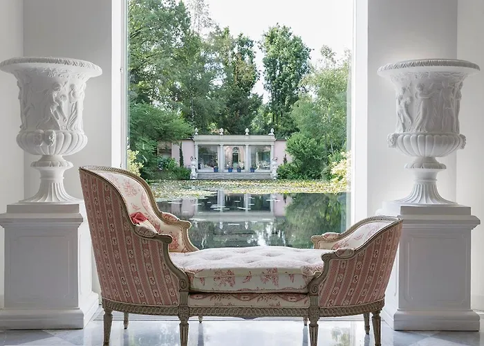 Relais La Foleia - Luxury With Private Villa Veruno