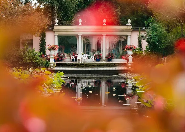 Relais La Foleia - Luxury With Private Villa Veruno