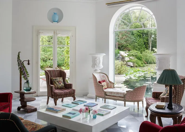 Villa Relais La Foleia - Luxury With Private Veruno